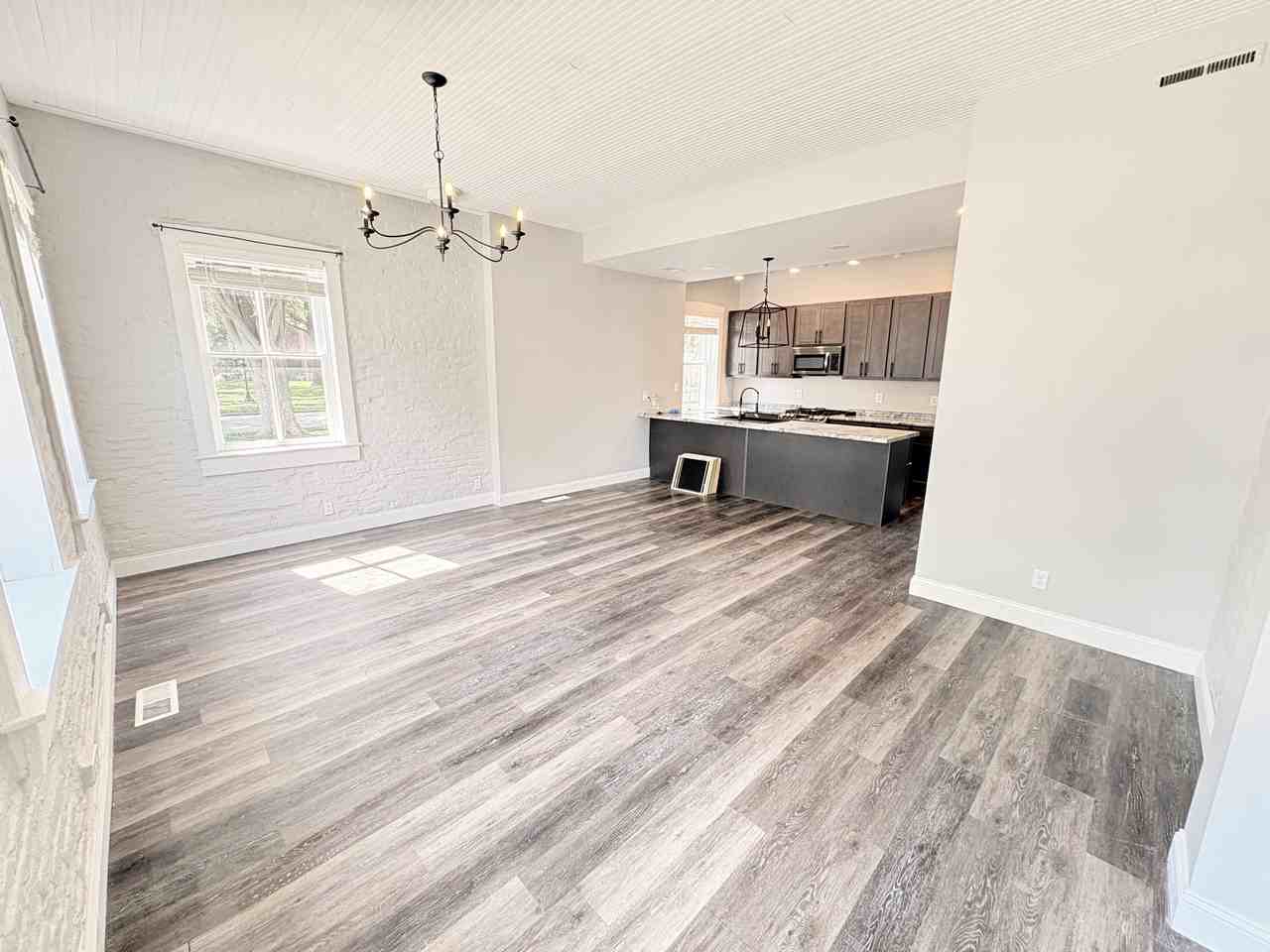 507 E Church St #1 - Photo 7 of 25