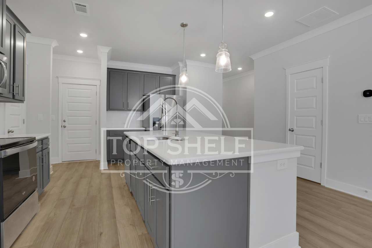 18 Depot Landing Rd #1 - Photo 4 of 34