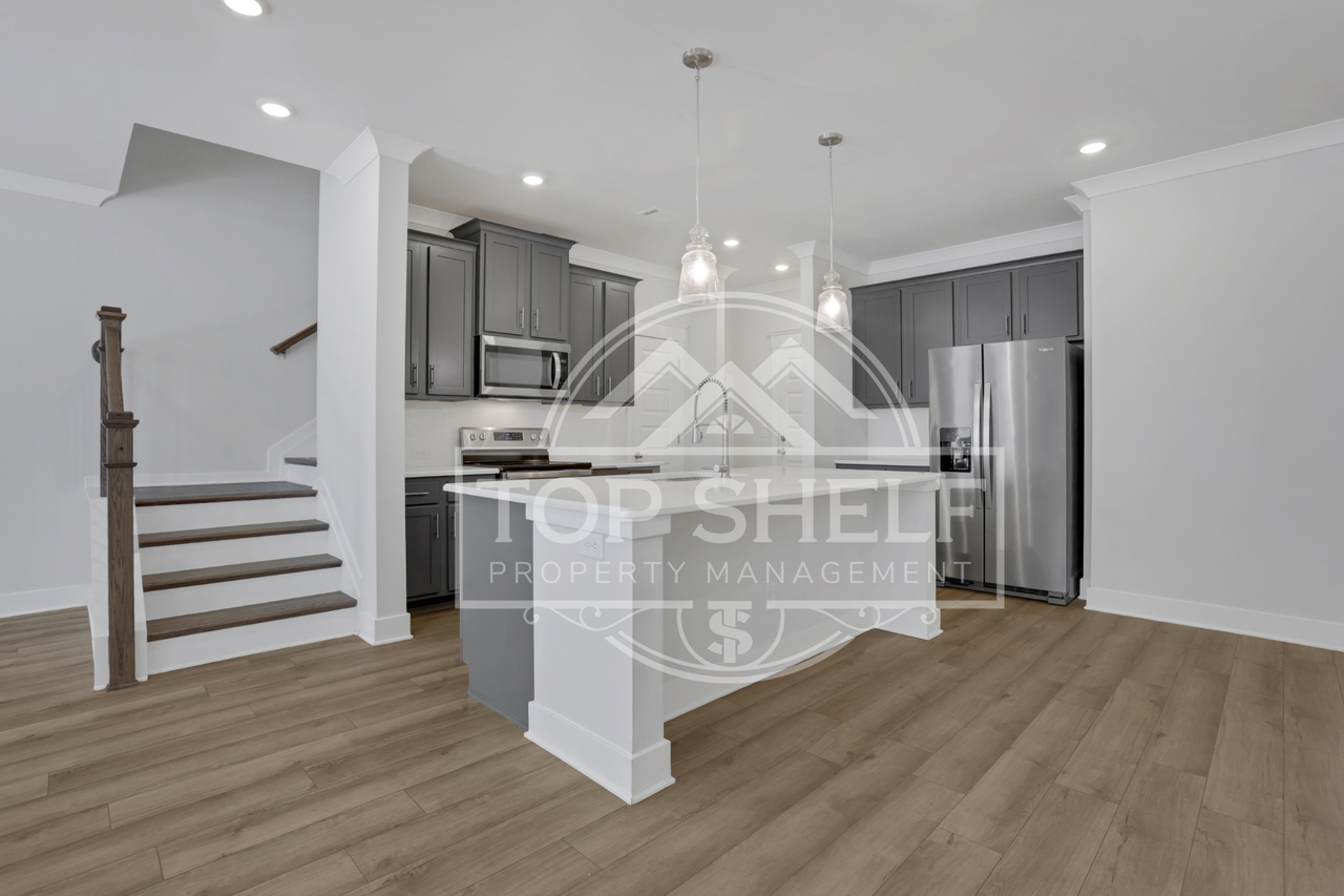 18 Depot Landing Rd #1 - Photo 5 of 34
