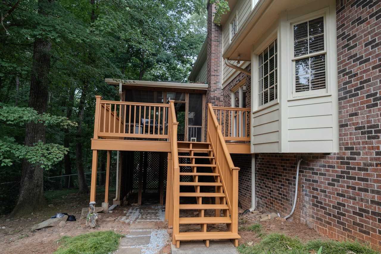 2858 Livsey Dr #1 - Photo 5 of 31