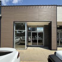 2101 Main St #E - Photo 1 of 1