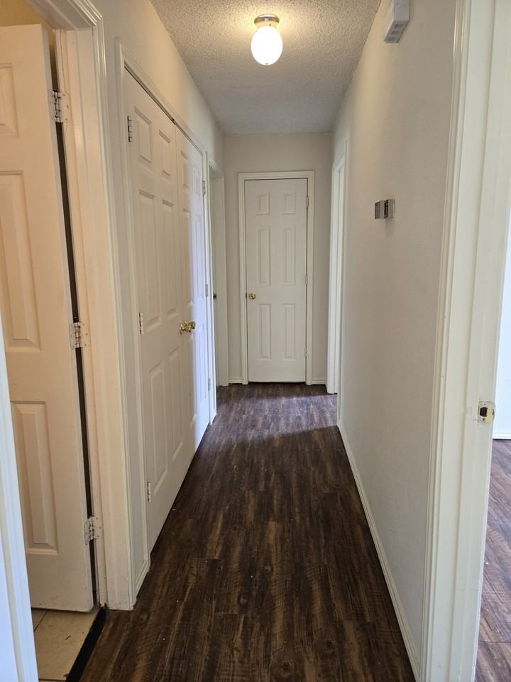 6311 31st St #1 - Photo 5 of 12