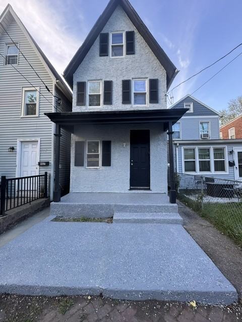 409 Beech St #1 - Photo 2 of 50