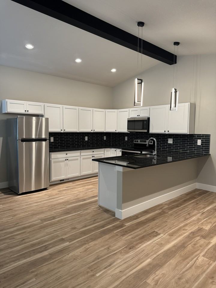 672 Long Path Ct #1 - Photo 5 of 17