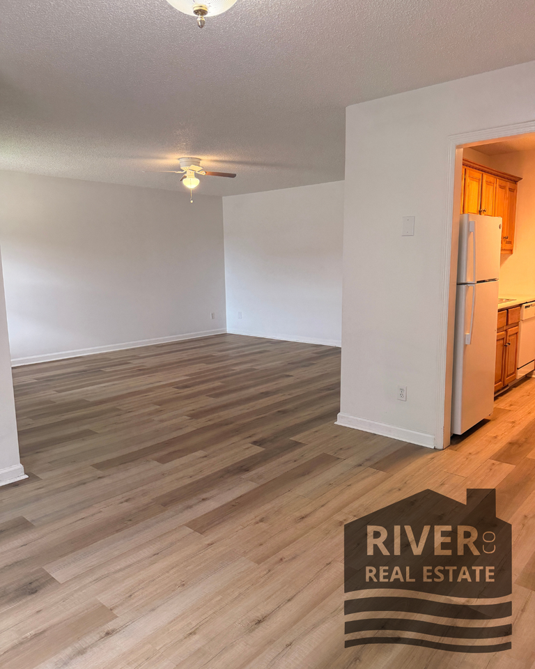 411 E Roosevelt Ave #D - Photo 2 of 12