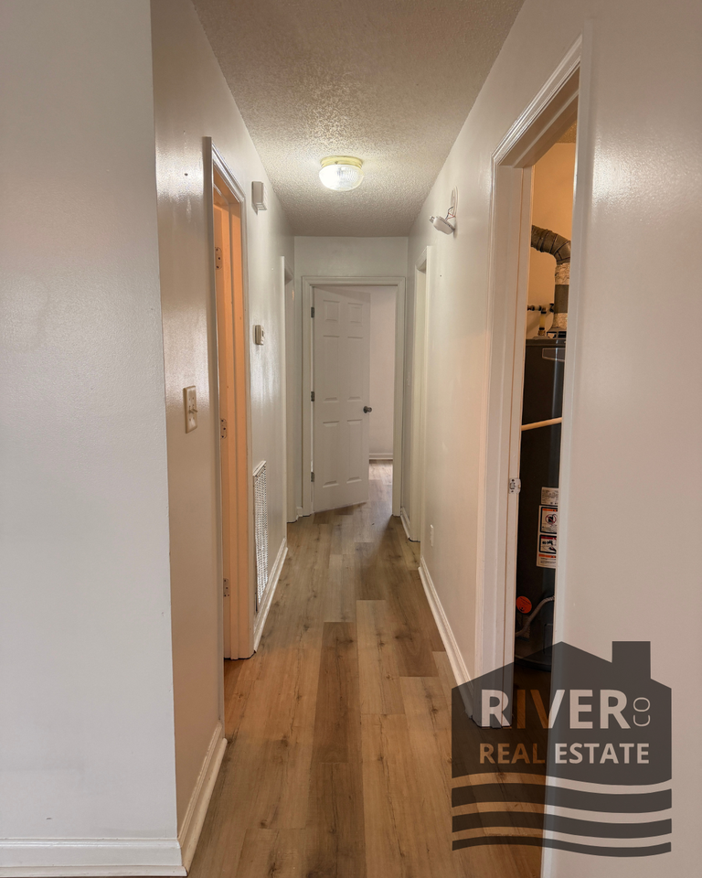 411 E Roosevelt Ave #D - Photo 6 of 12