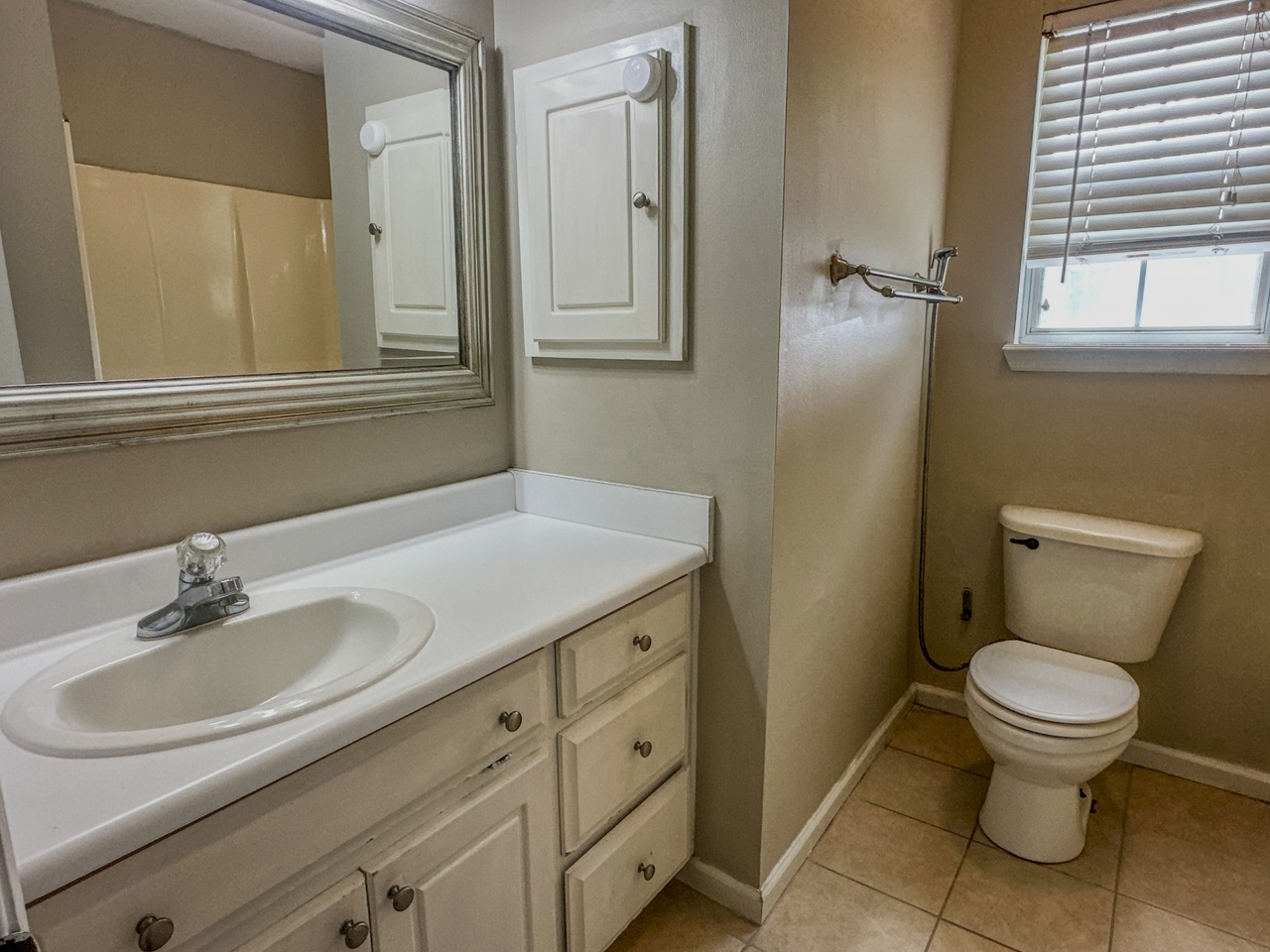 3924 Heatherwoods Dr #1 - Photo 5 of 23