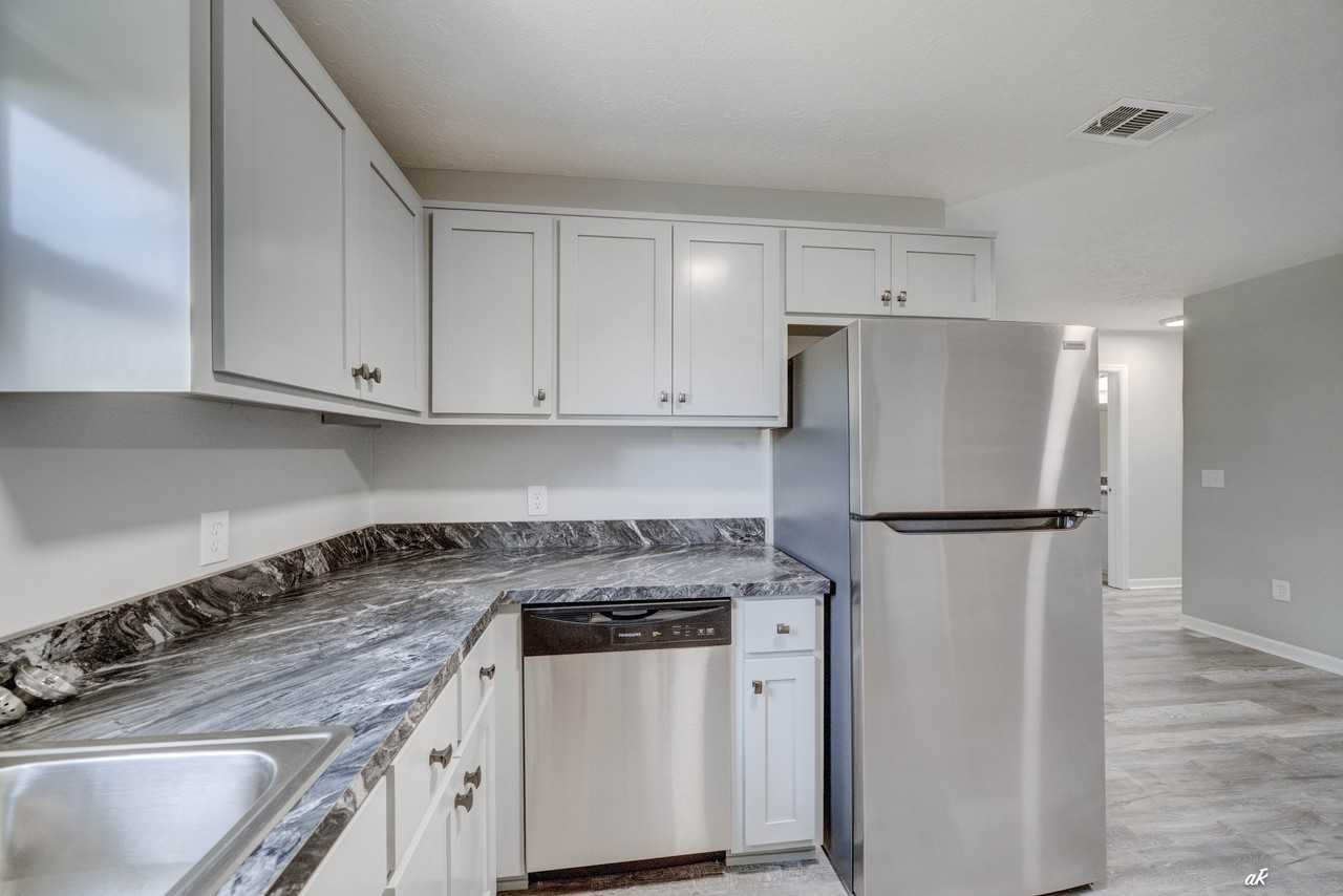 3712 Burnham Way #1 - Photo 5 of 15