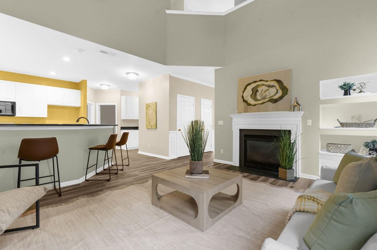 9406 Ayscough Rd #1 - Photo 4 of 11
