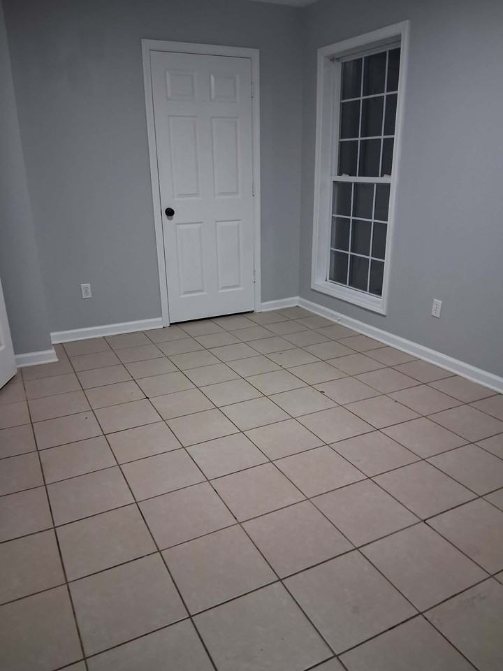 434 Haynie St #A - Photo 7 of 9