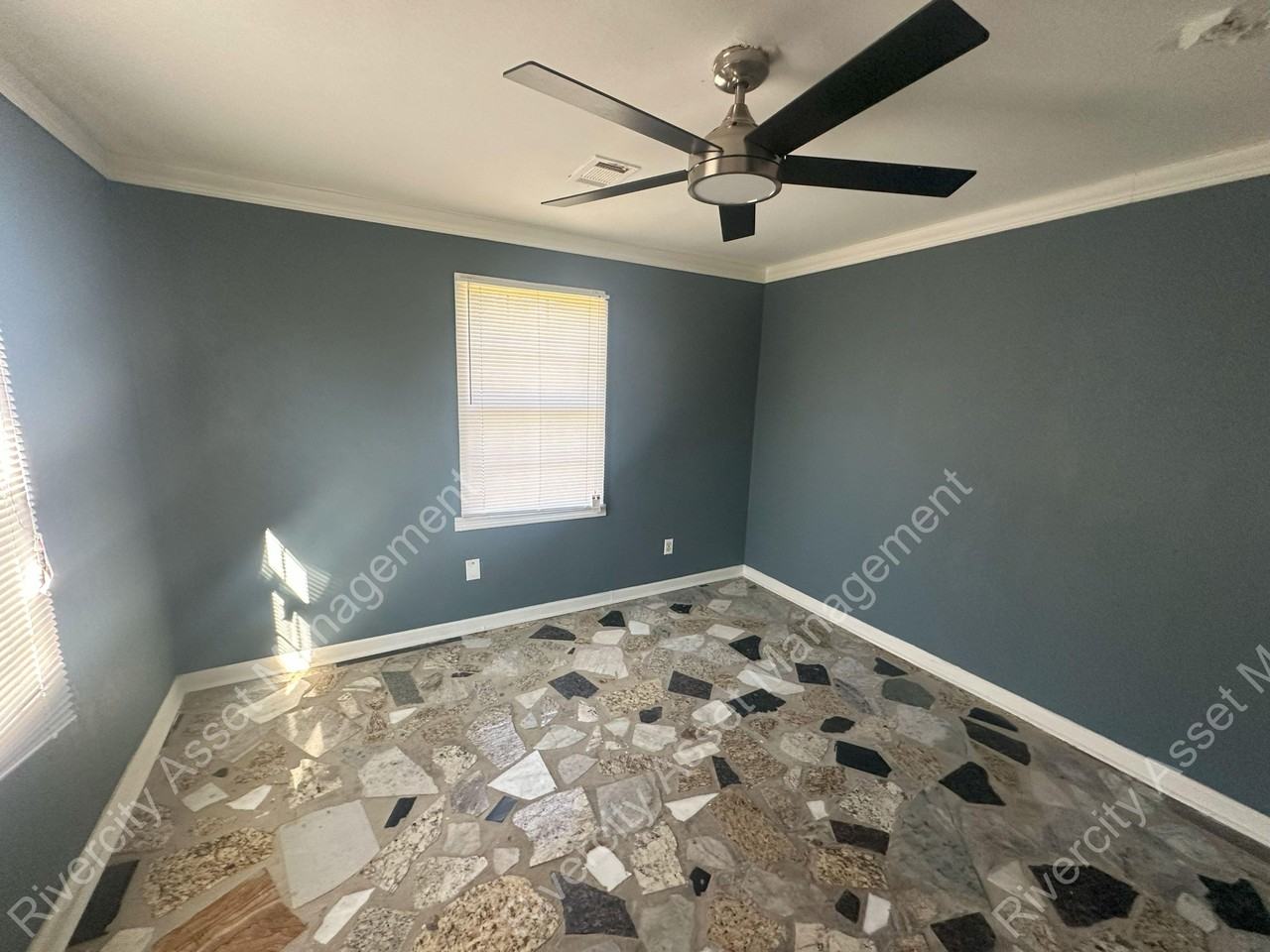 2196 Lyon Ave #2196 - Photo 6 of 6