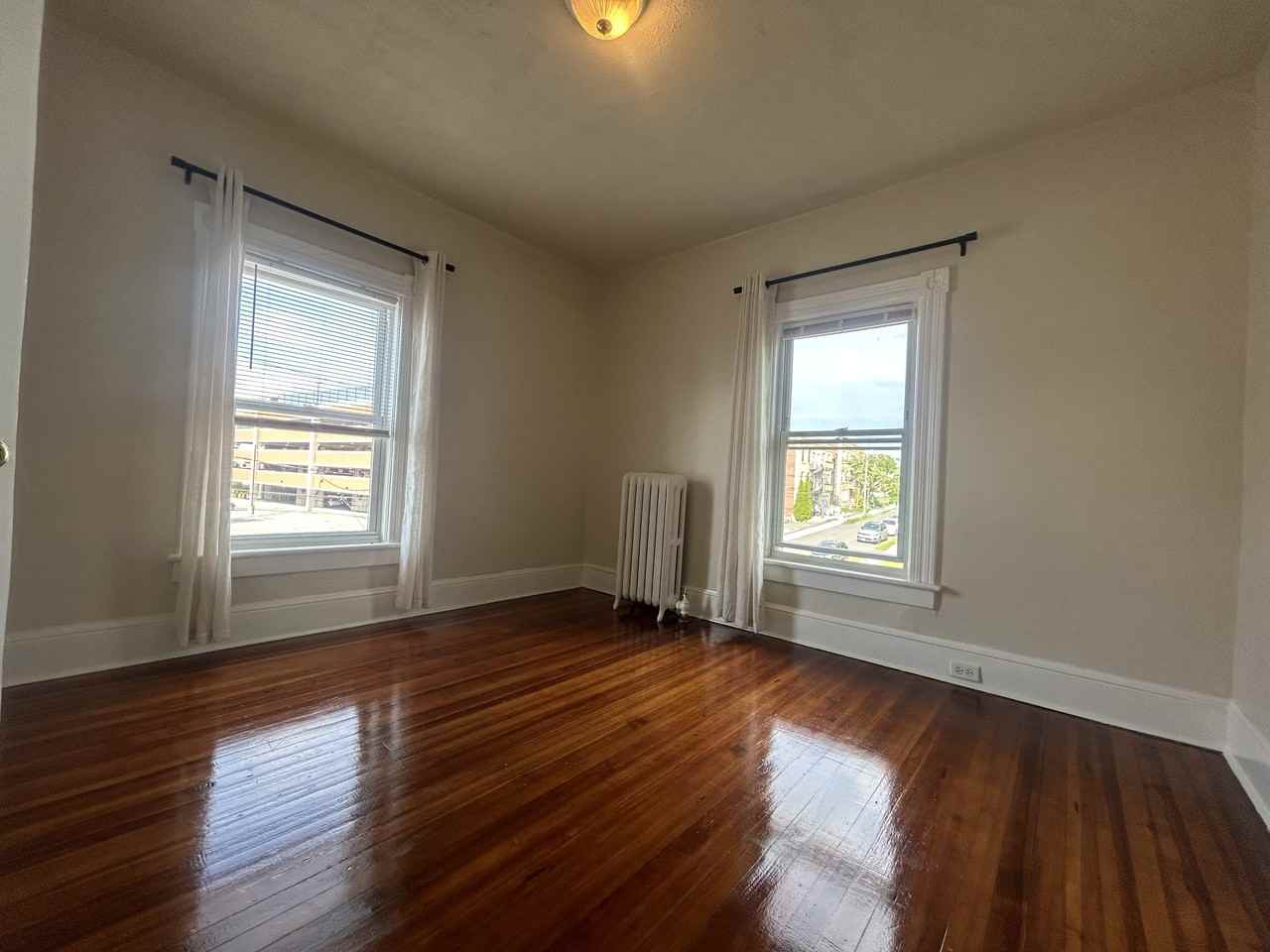 35 Kent Ave #35-2 - Photo 7 of 13