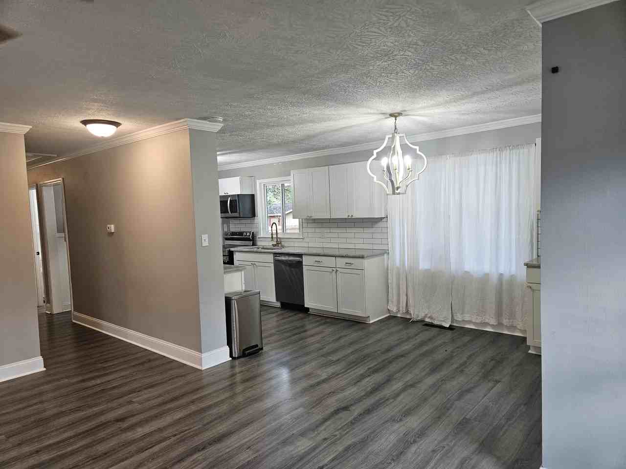 1818 Cherokee Dr #1 - Photo 6 of 16