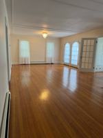 featured image of 36 Beverly Pl #1