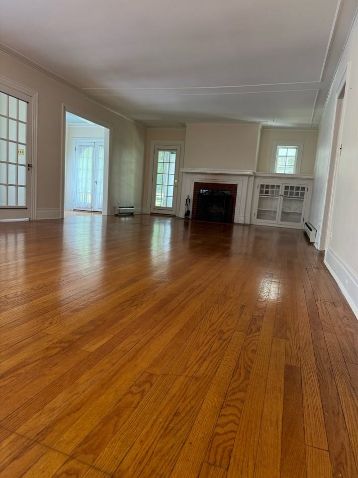 36 Beverly Pl #1 - Photo 2 of 15