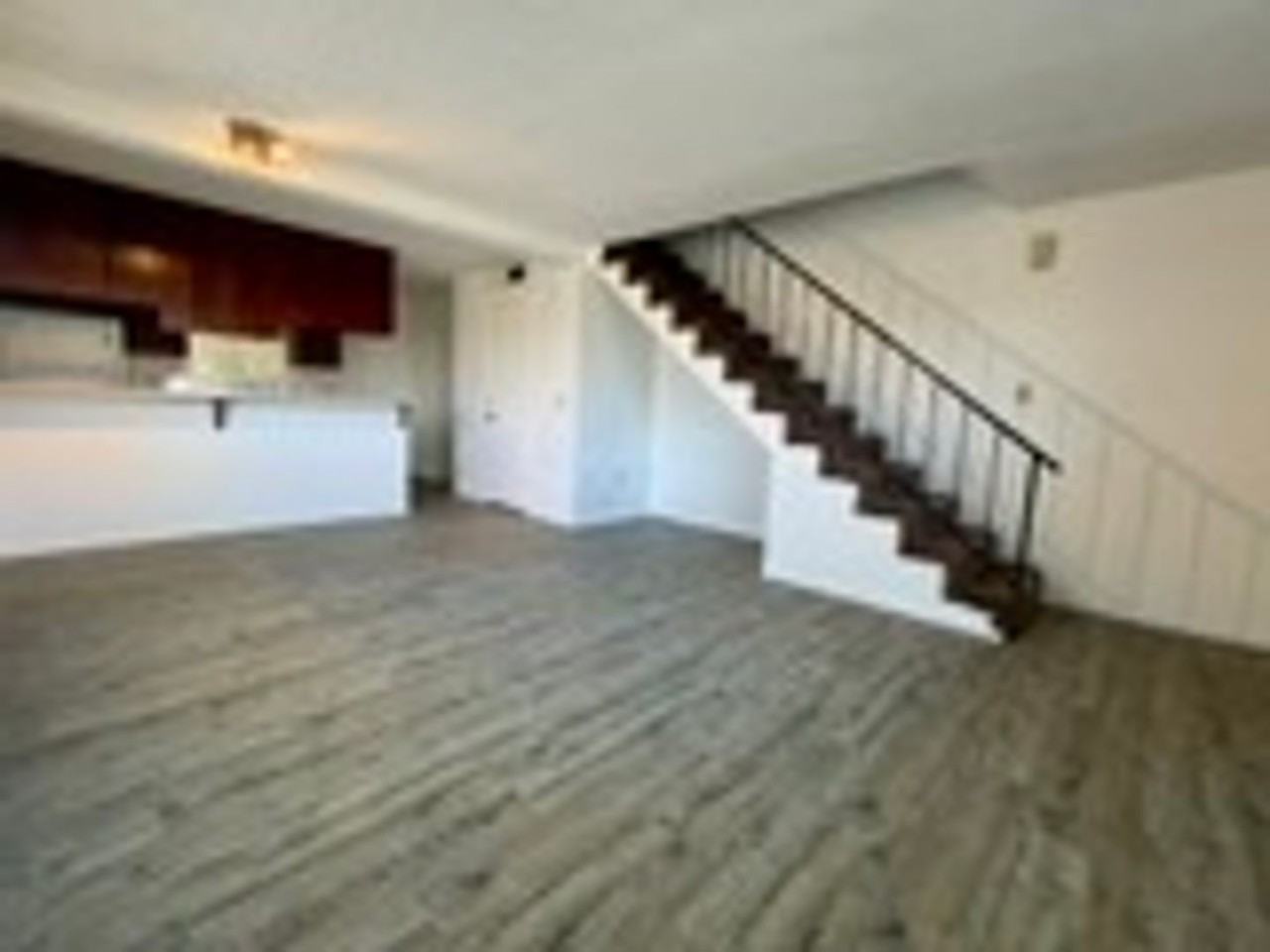 121 N Gateway Blvd #23 - Photo 7 of 24