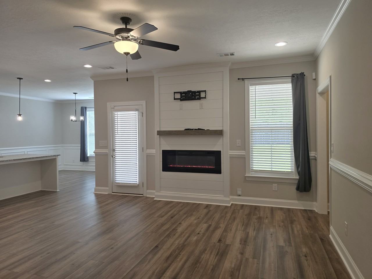 7510 Paisley Cir #1 - Photo 6 of 33