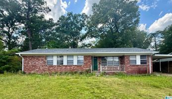 featured image of 800 Fairfax Dr #1