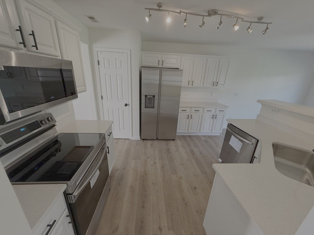 414 Bentridge Dr #1 - Photo 7 of 19