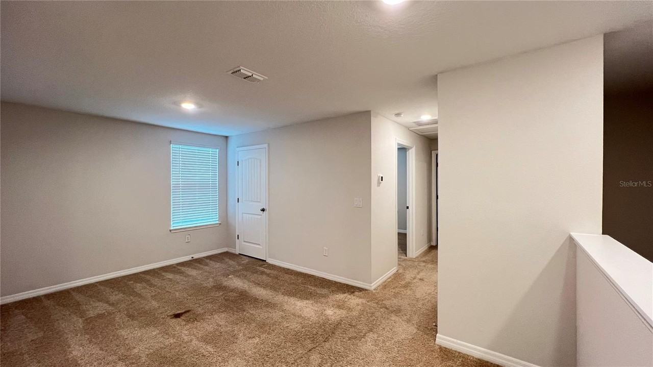 11056 Great Rock St #1 - Photo 7 of 10