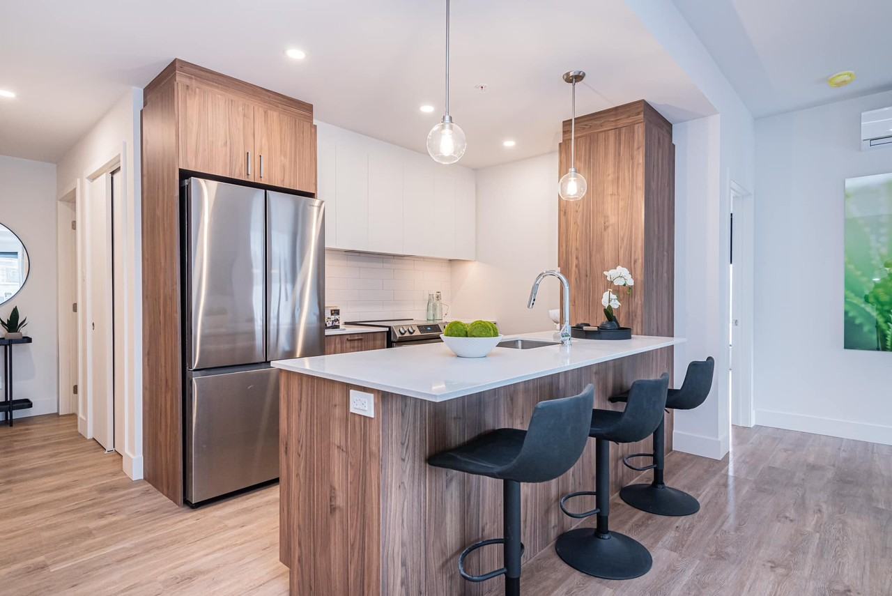1700 Boulevard Angrignon #1006 - Photo 4 of 34