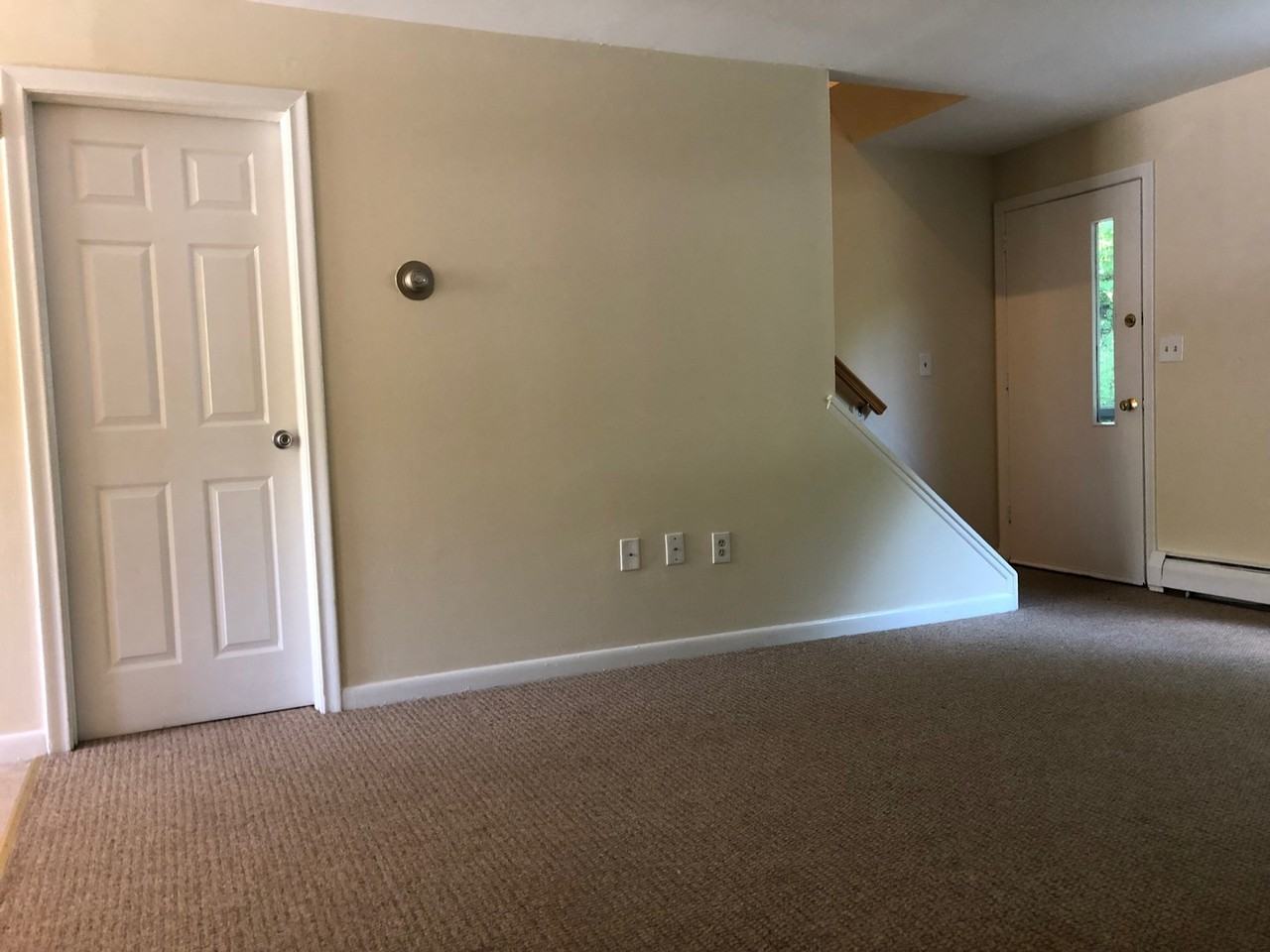 H02 Nanni Dr - Photo 2 of 10