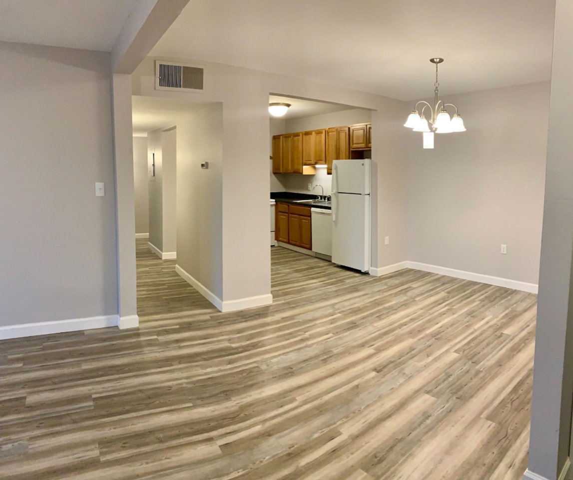 Stoneview Homes - Photo 2 of 9