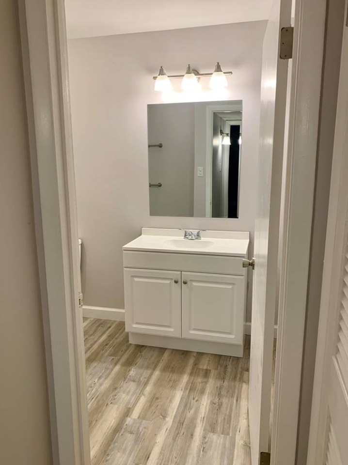 Stoneview Homes - Photo 5 of 9