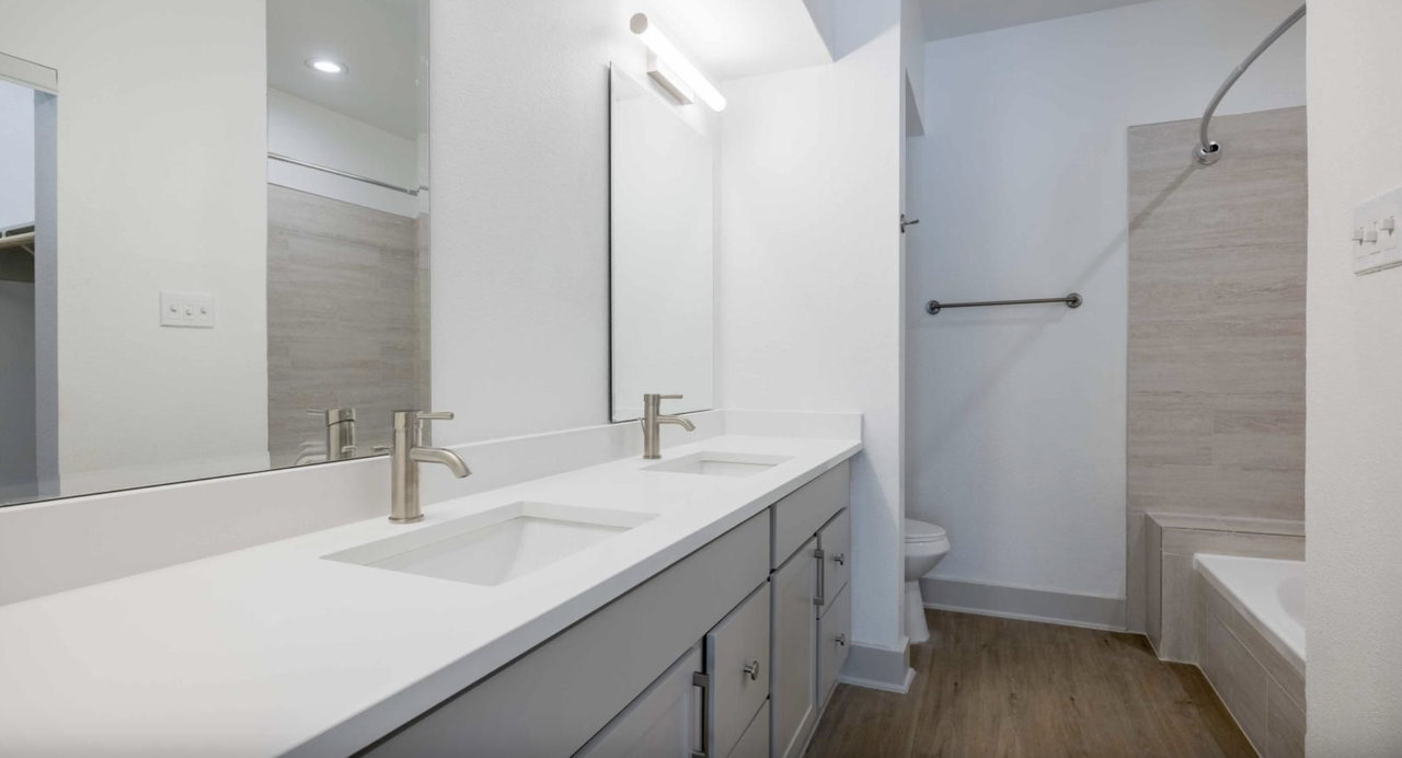 3000 Barton Creek Boulevard - Photo 6 of 20