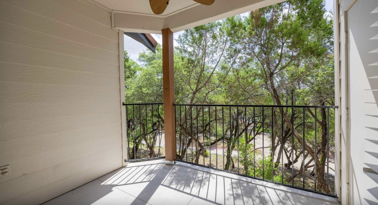 3000 Barton Creek Boulevard - Photo 7 of 20