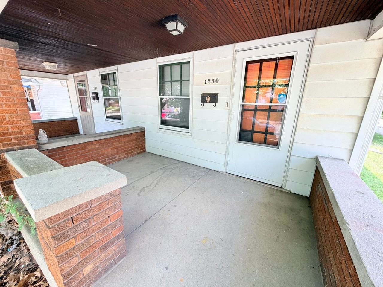 1250 N Colorado Ave - Photo 4 of 14