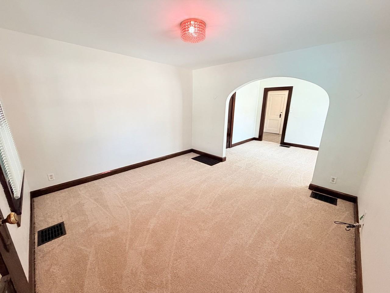 1250 N Colorado Ave - Photo 5 of 14