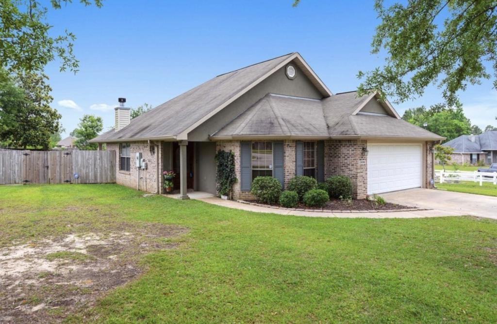 13696 Hidden Oaks Dr - Photo 3 of 3