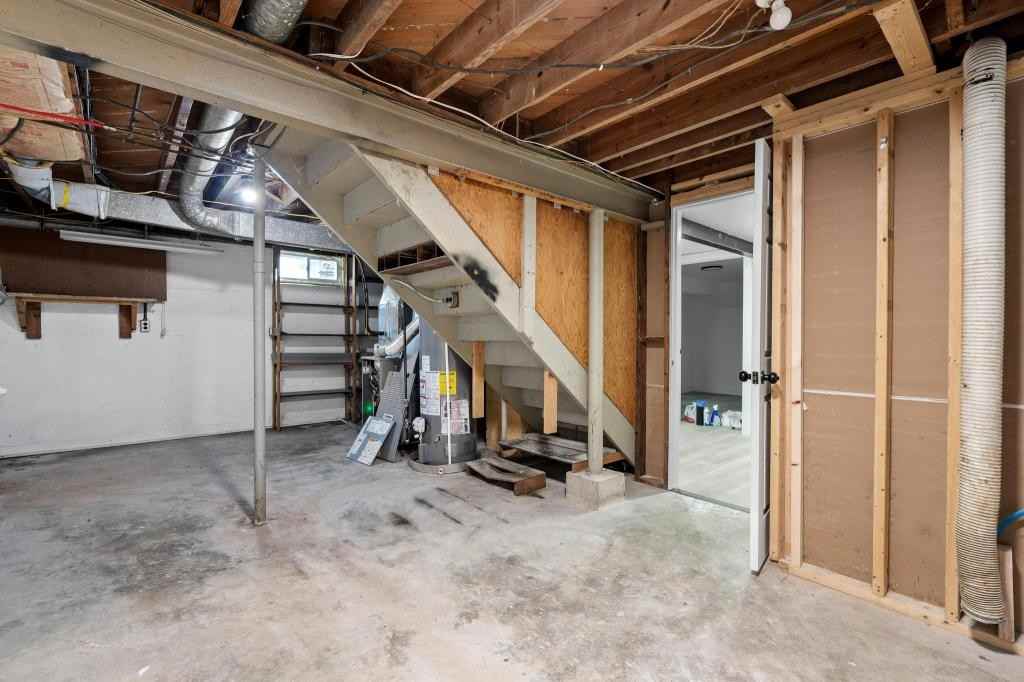 1210 Arbor Ave - Photo 5 of 30