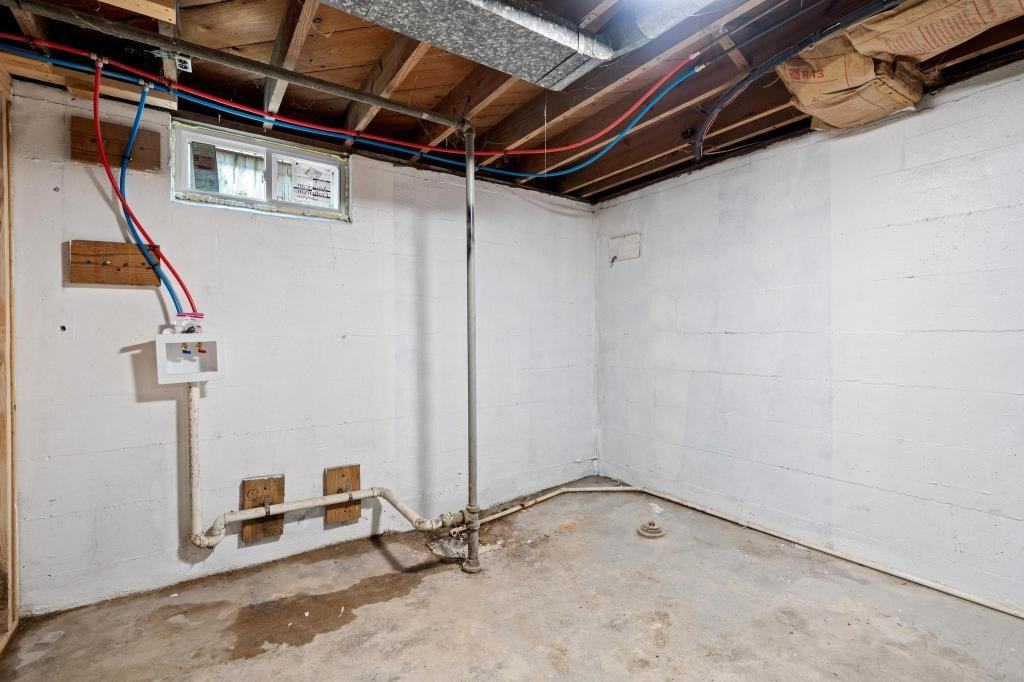 1210 Arbor Ave - Photo 6 of 30
