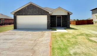 560 St Charles Pl - Photo 1 of 1