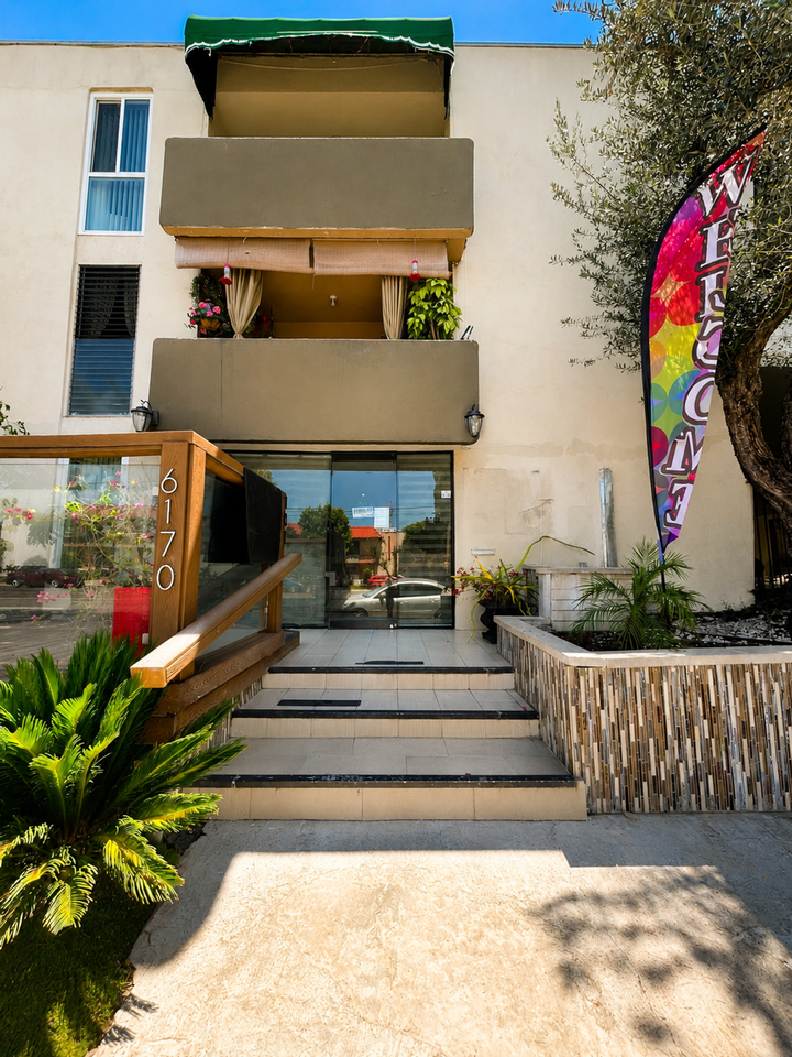 Tarzana Five Apartments - Photo 2 of 10