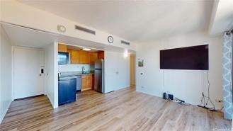225 Queen St #26H - Photo 1 of 1