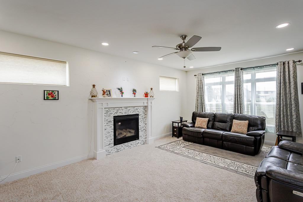 14825 Saddle Horn Dr - Photo 4 of 50