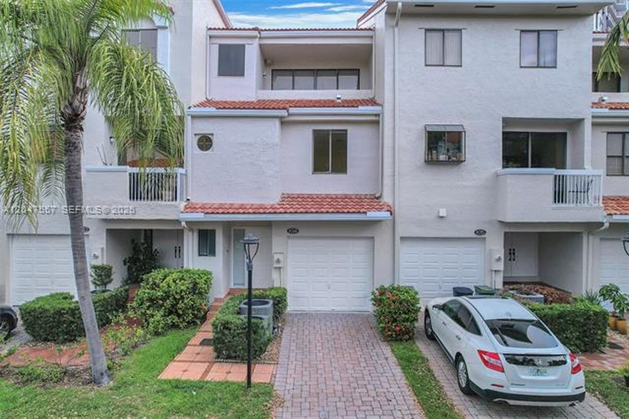 21391 21391 Marina Cove Cir th 14-K #K - Photo 4 of 49