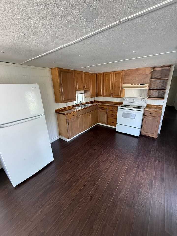 Hilltop Mobile Home Park - Photo 2 of 16