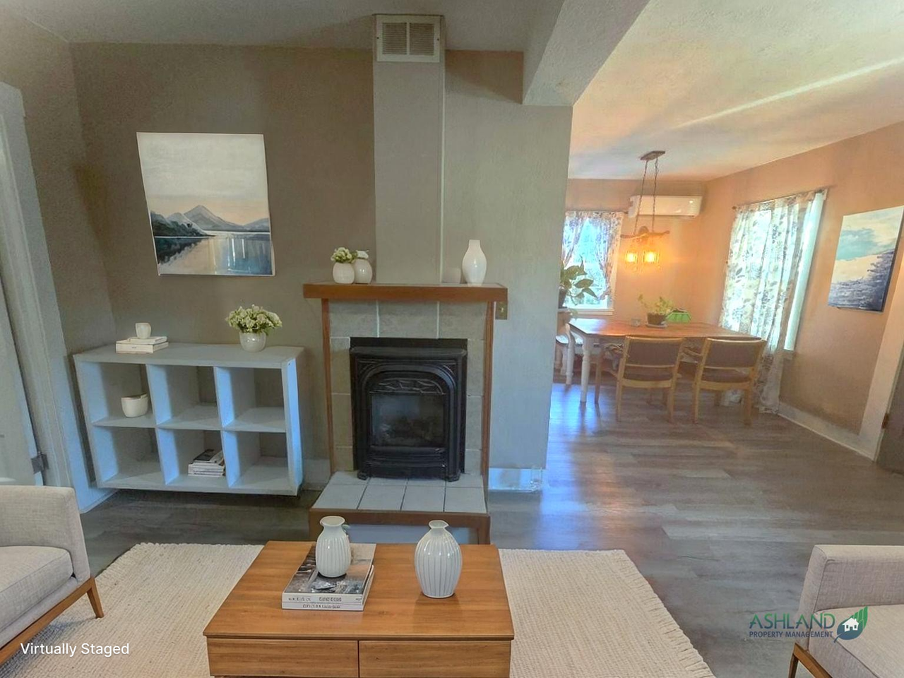 531 Clay St - Photo 3 of 10
