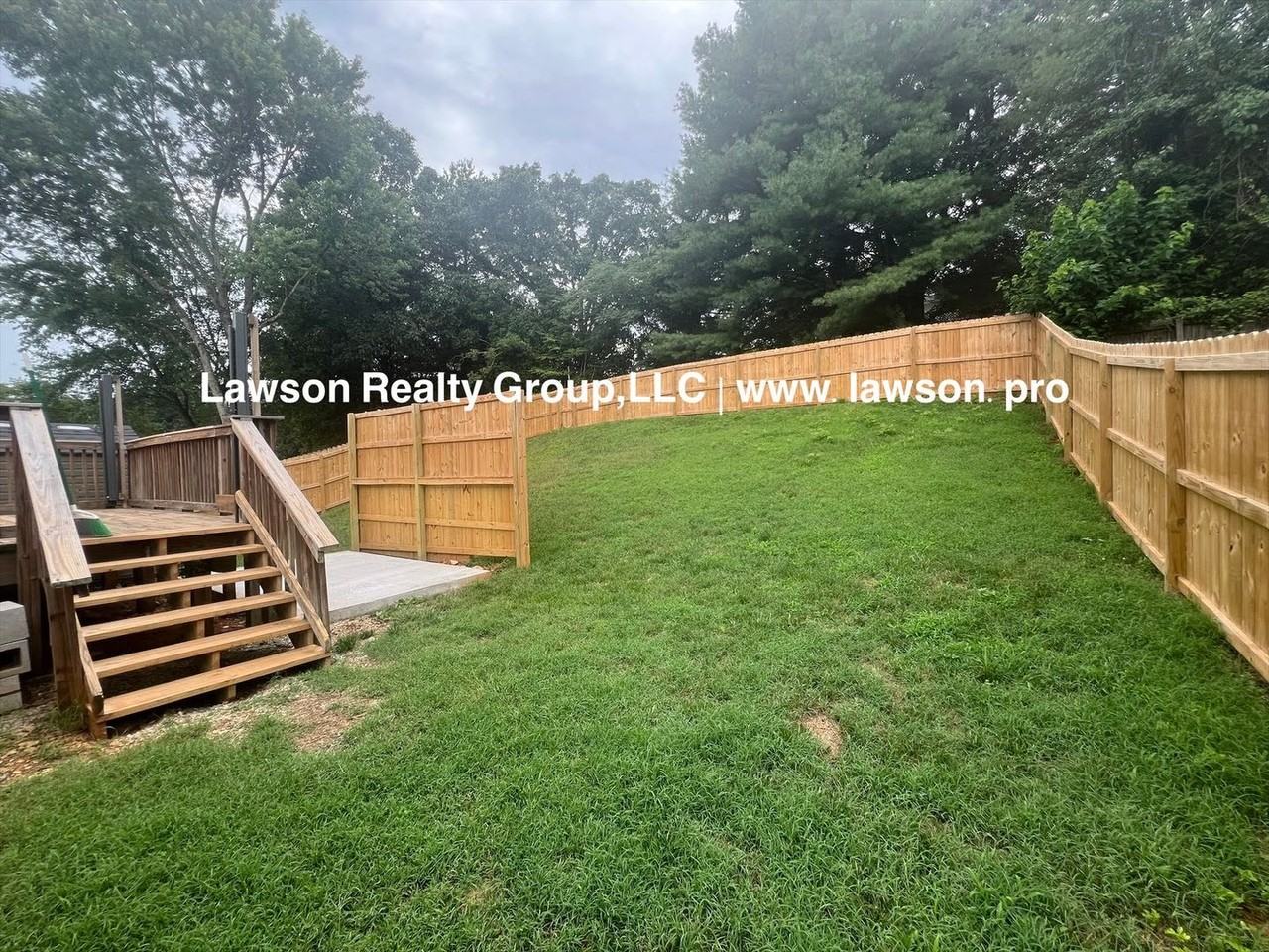 5405 Starkey Rd - Photo 6 of 42