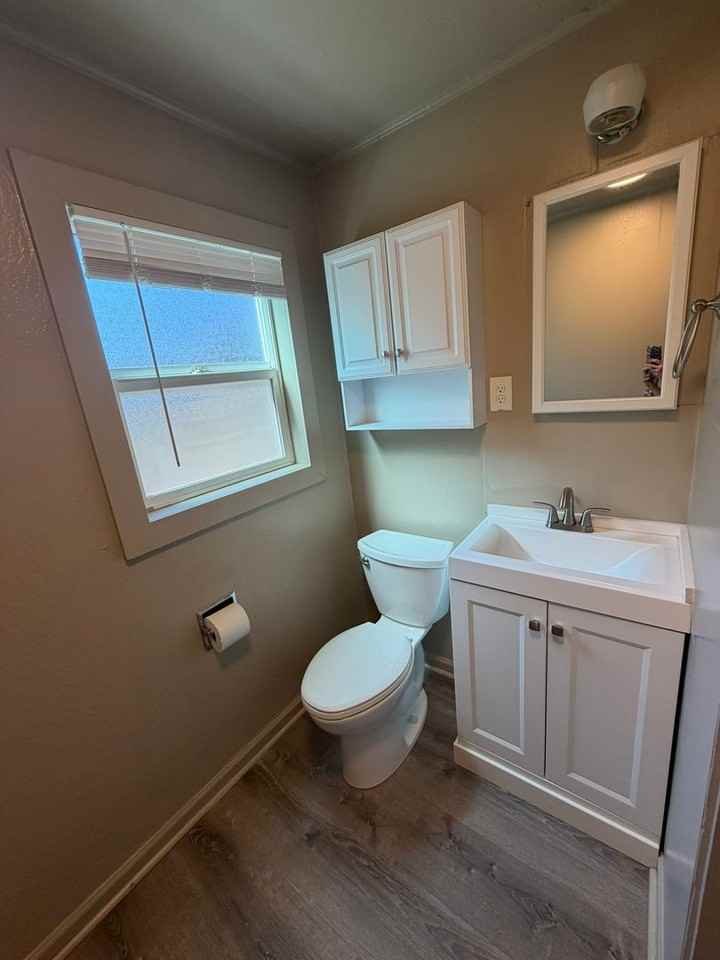 222 Jennings St #2 - Photo 5 of 14