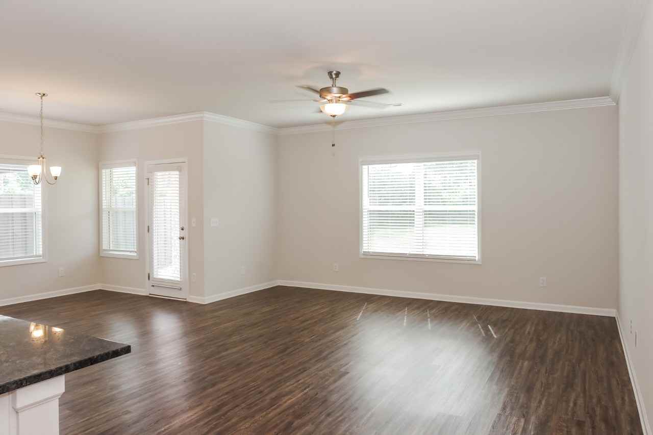12847 Tallulah Dr - Photo 2 of 16