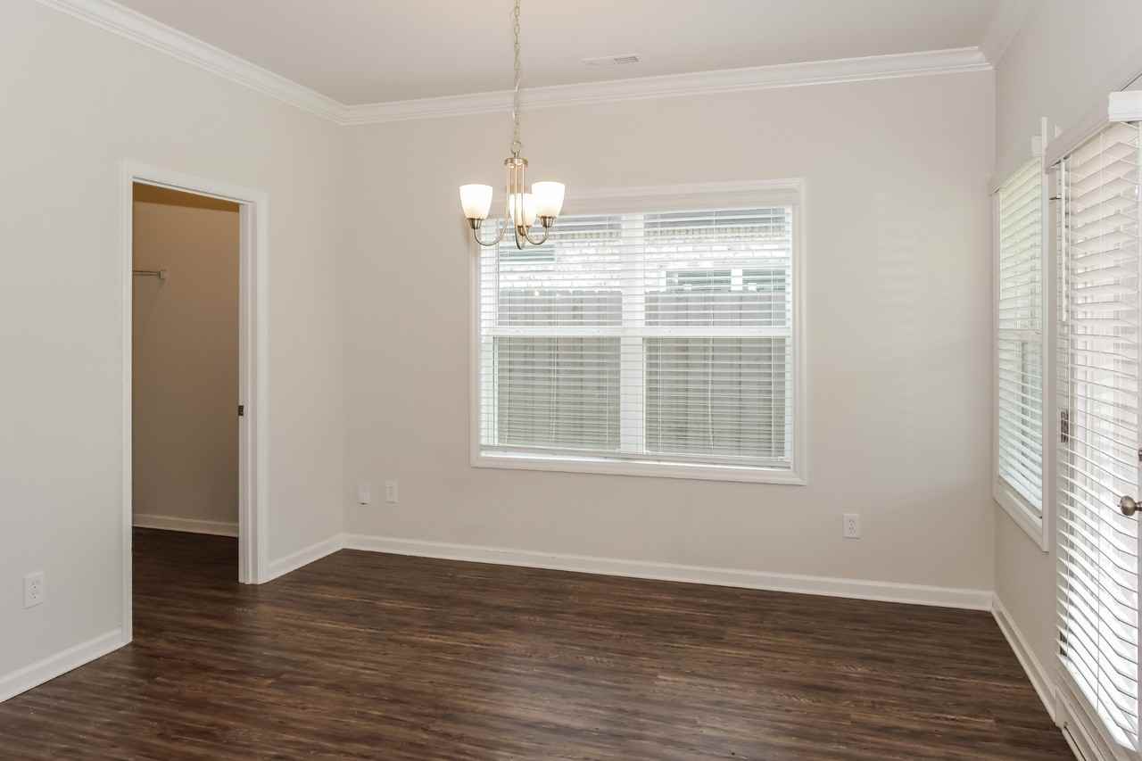 12847 Tallulah Dr - Photo 5 of 16