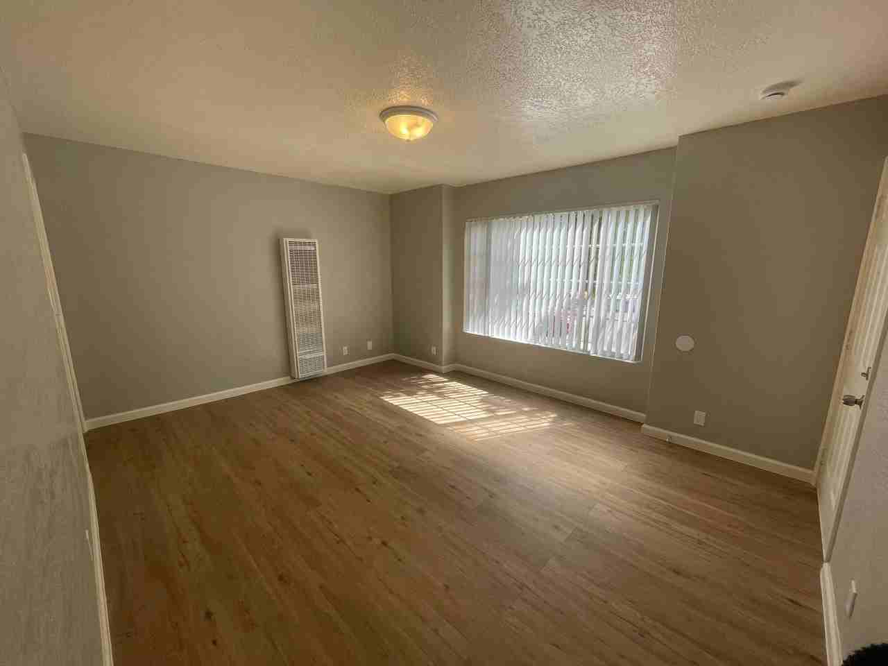 Garden Villas Apartment - Photo 7 of 50