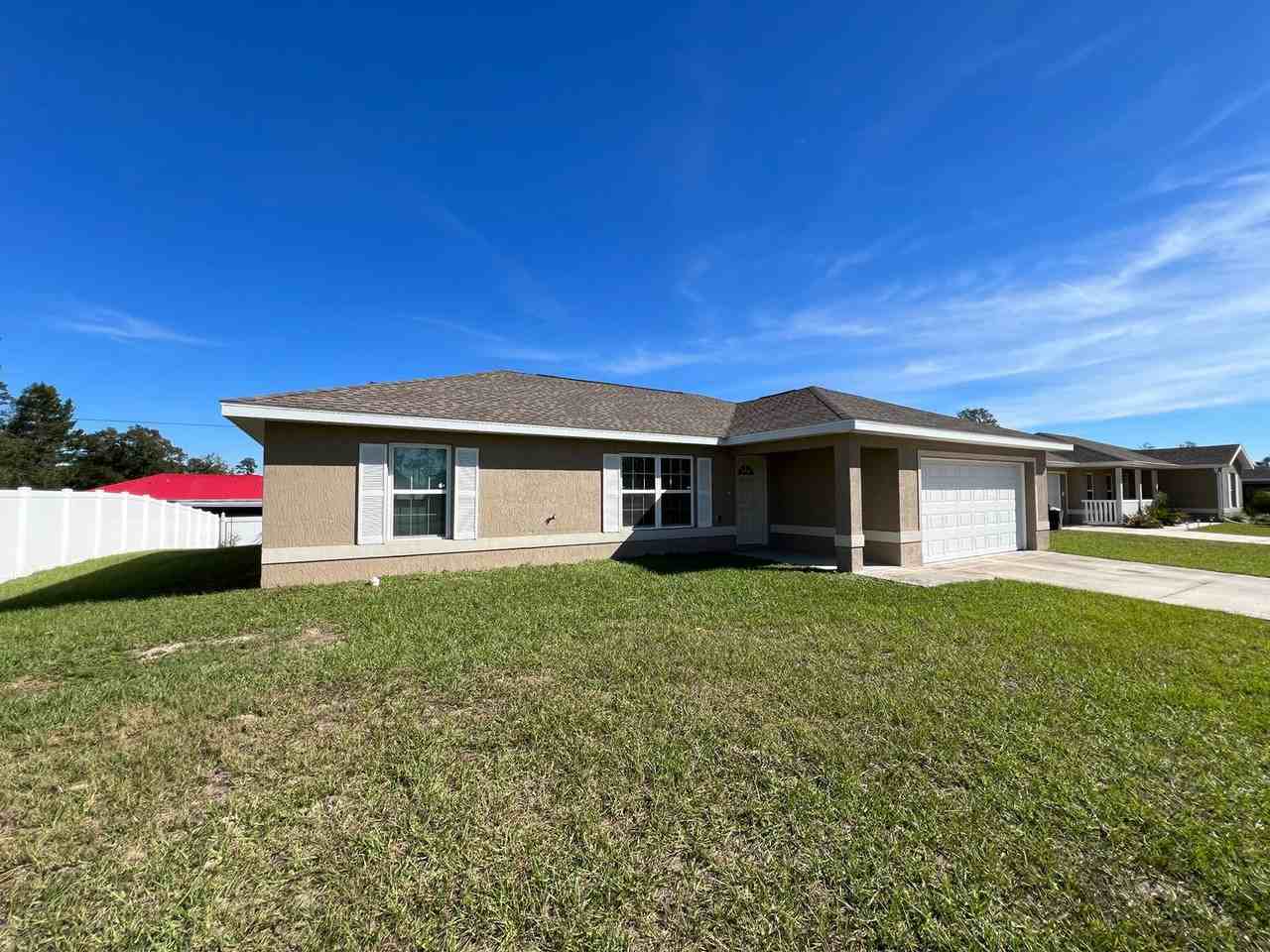 457 Marion Oaks Ln - Photo 4 of 22