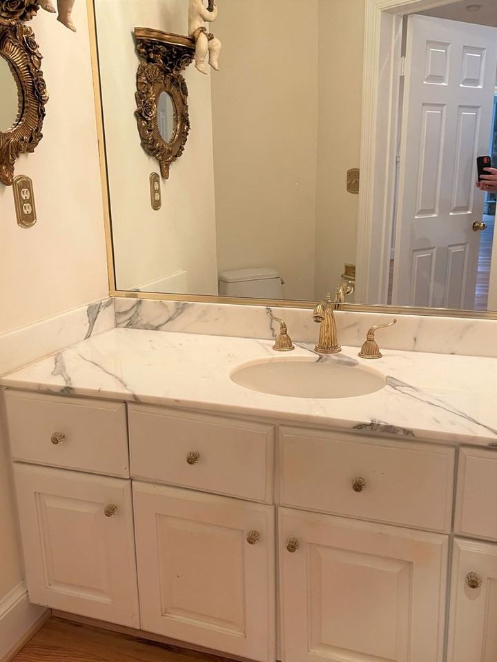 9 Alloway Ct - Photo 4 of 44