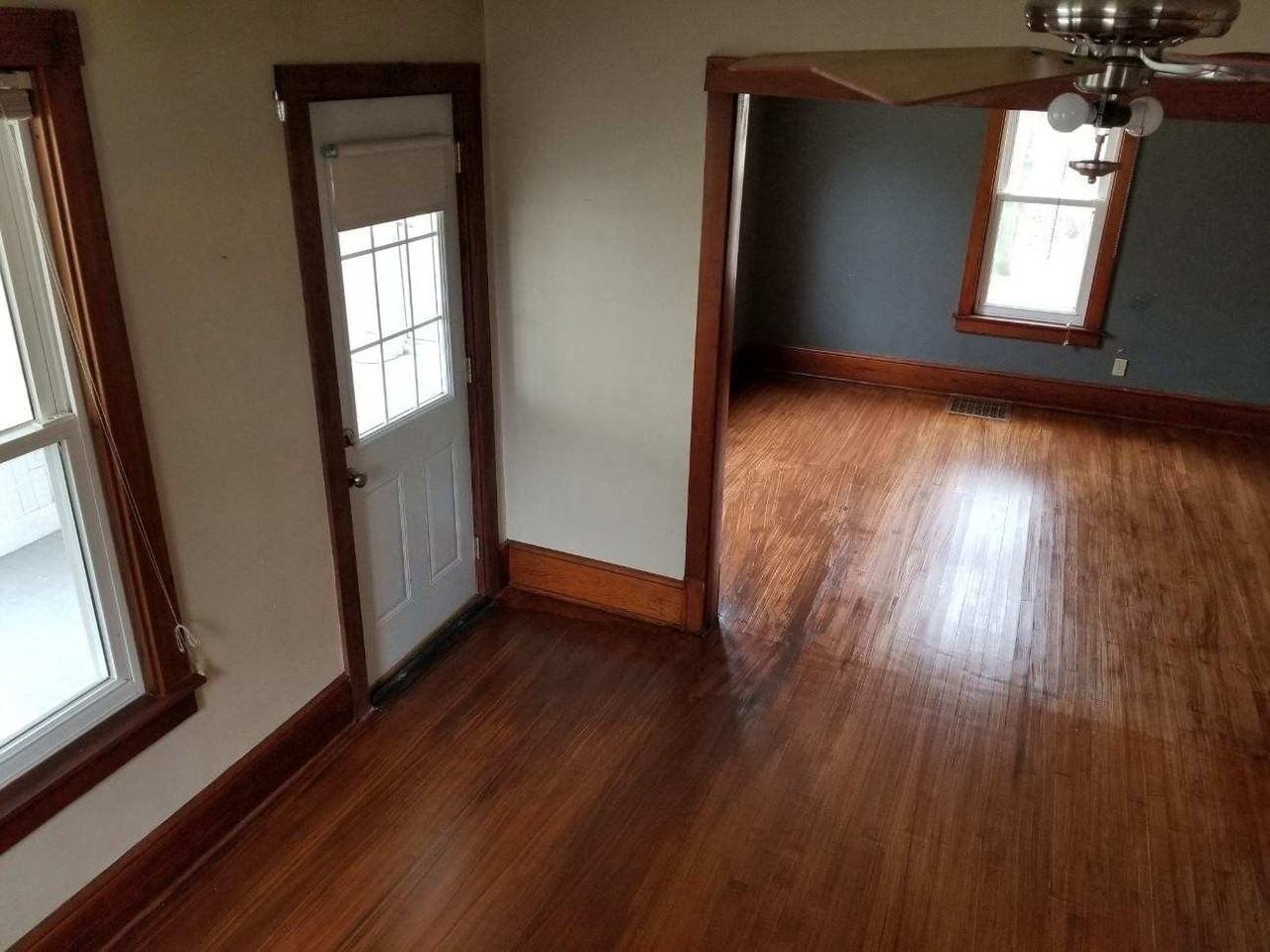 4826 W Folsom St - Photo 4 of 16